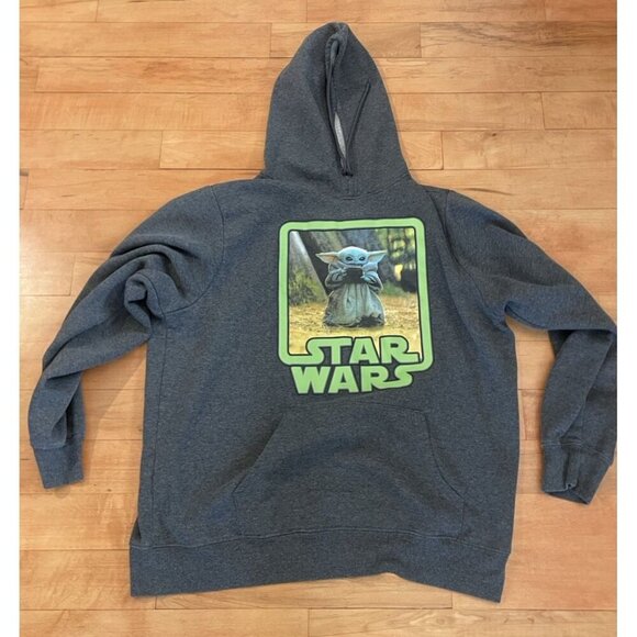 Star Wars Sweatshirt Hoodie XL Grogu Baby Yoda The Mandelorian Disney Adult Grey - Picture 1 of 6